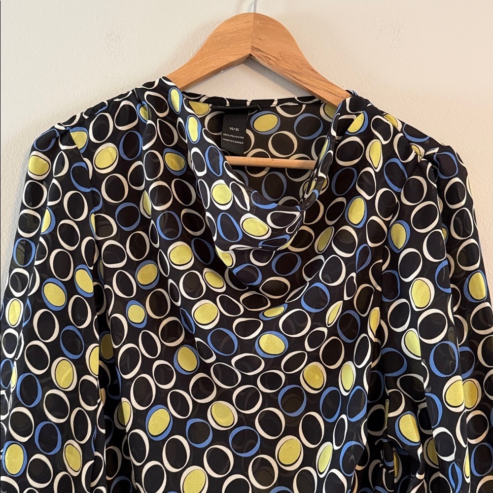 Black Long Sleeve Printed Blouse - Picture 3 of 6